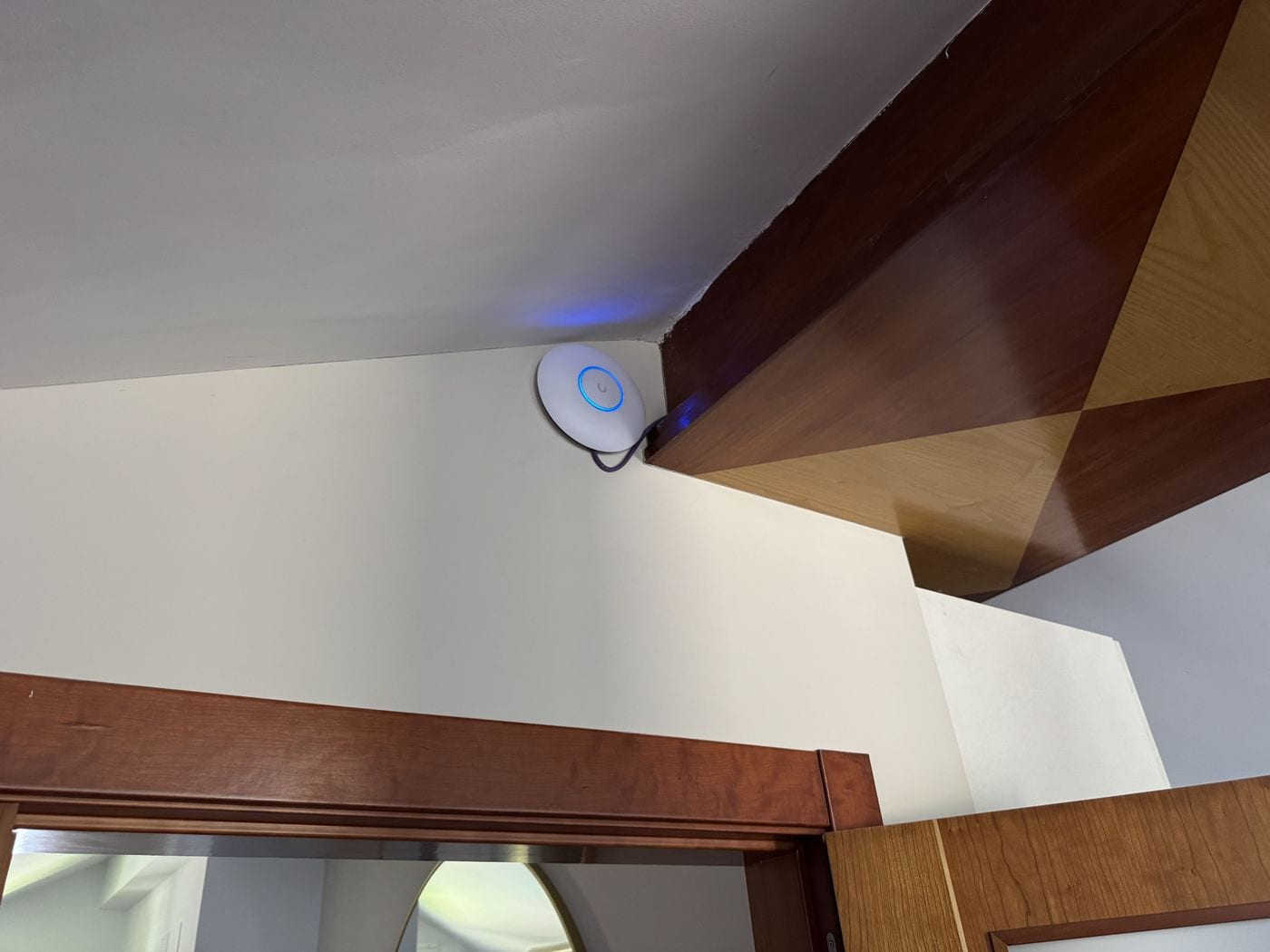 Red WiFi UniFi en vivienda: Punto de acceso UniFi